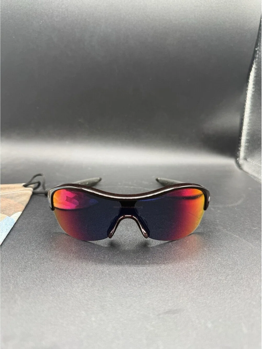 Oakley Endure Pace Damson/+Red Iridium Lenses 09-800